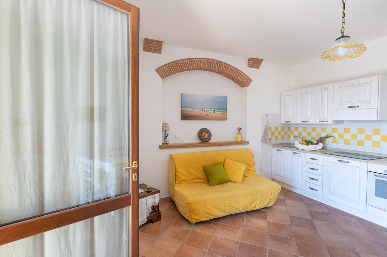 Podere Valle Dei Venti La Sdriscia Kültér fotó